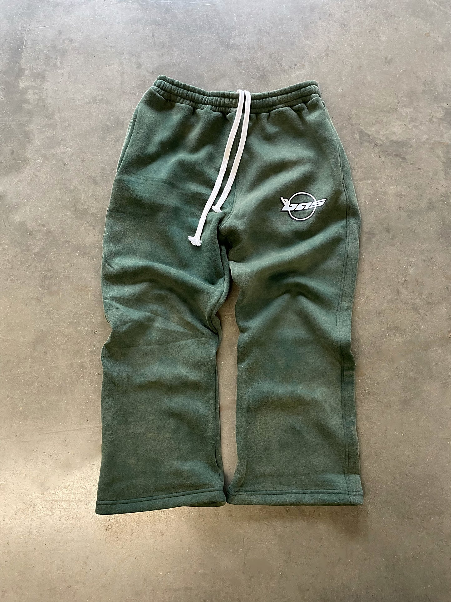 “Star WORLDTOUR” Green Sweats