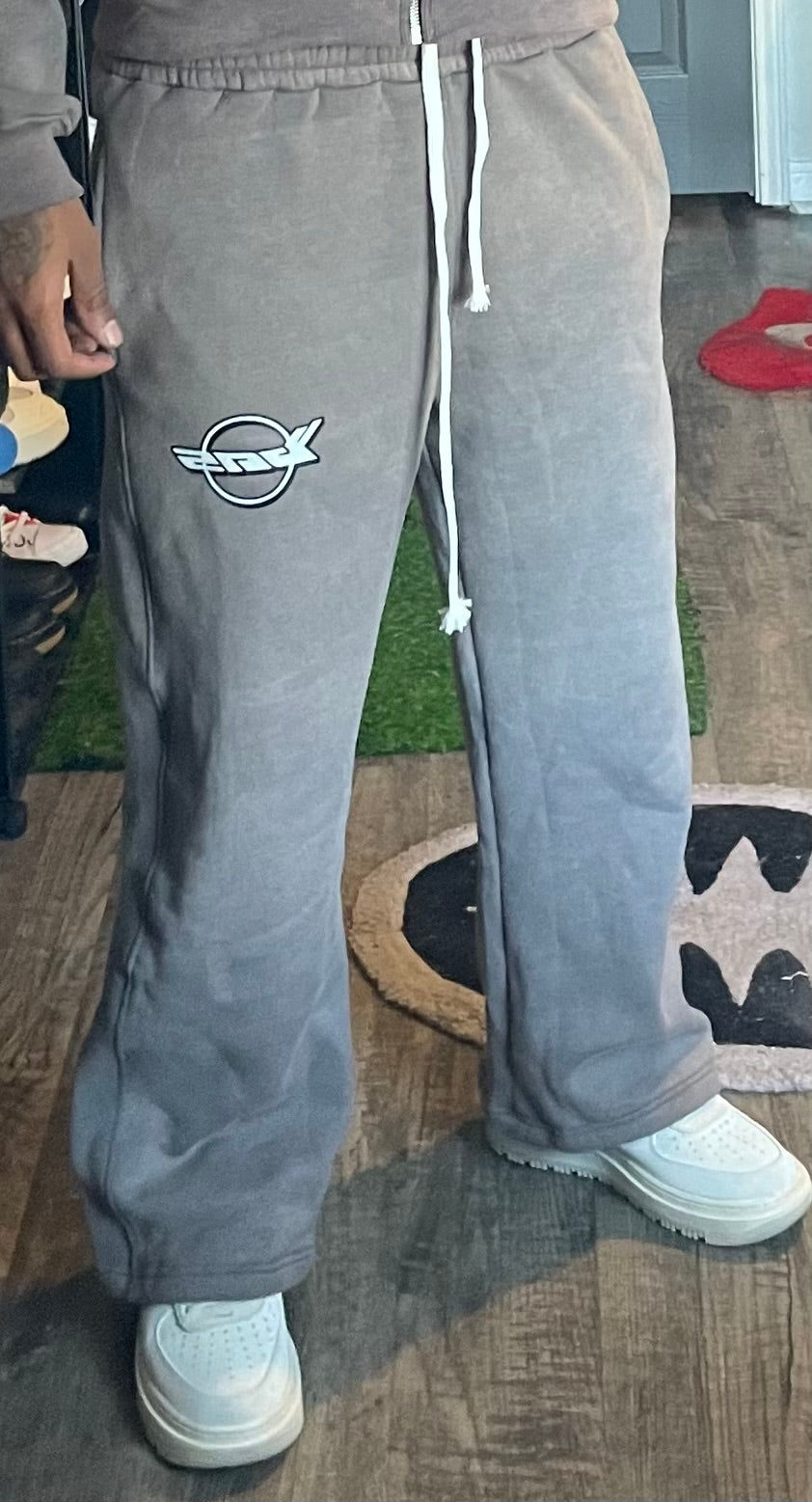 “Star WORLDTOUR” Grey Sweats