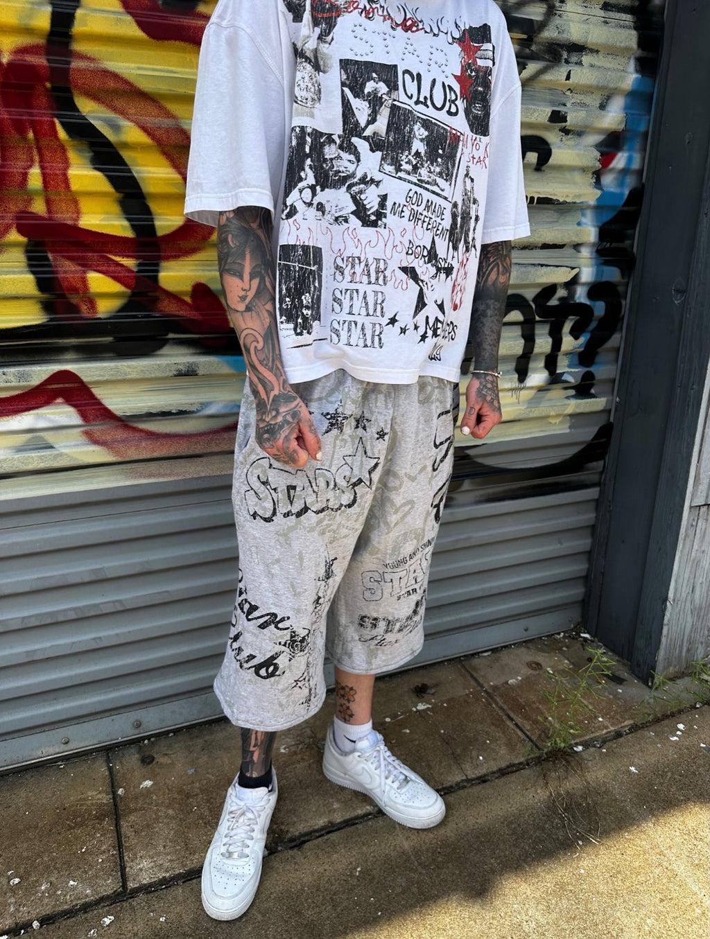 “Star Alter Ego” Reversible 3/4 Shorts